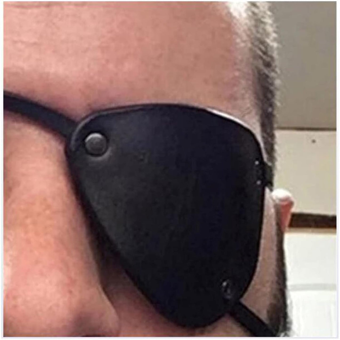 Retro Single Eye Patch - Black Eye Patches - PU Leather Pirate Eye Patch Cover - Adjustable Medieval Steampunk Blindfold for Adults Role Play Costume Accessories, (Left)