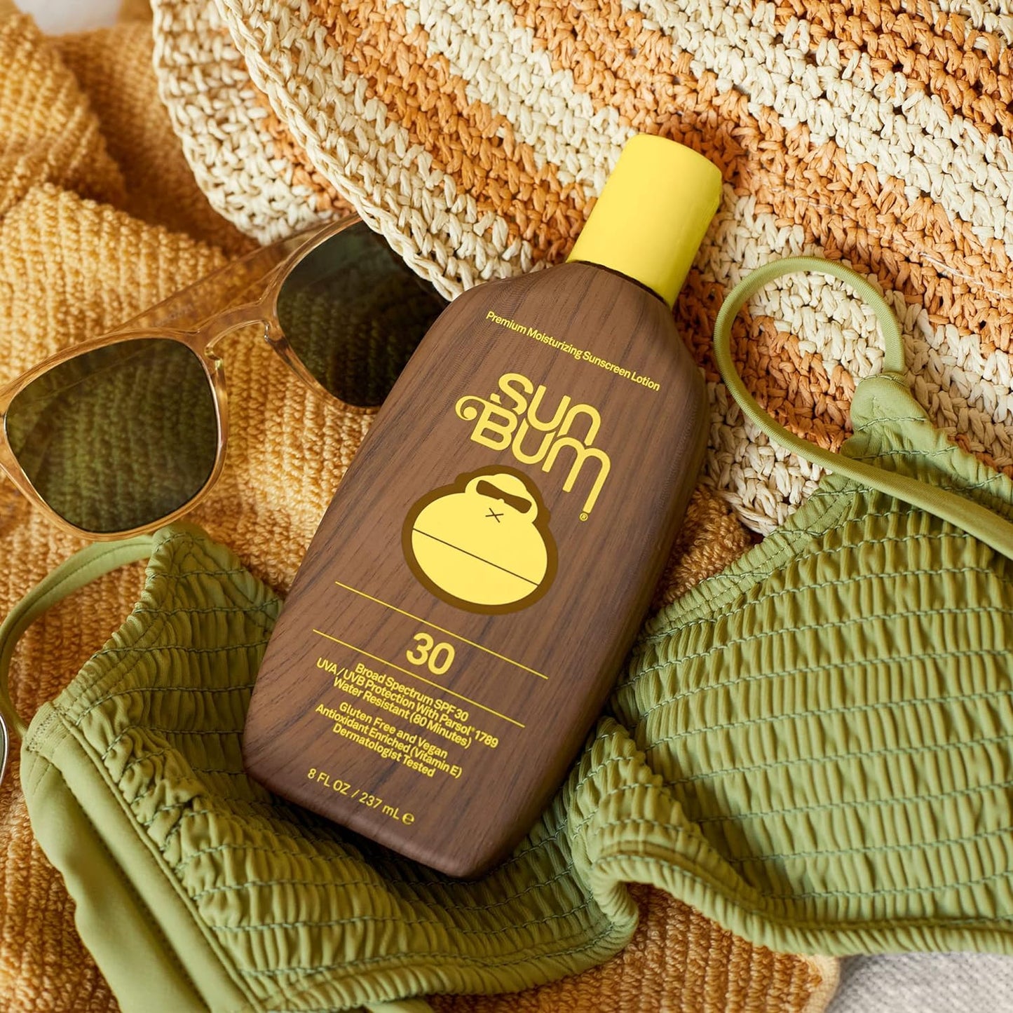 Sun Bum Original Scent SPF 30 Sunscreen Lotion | Vegan and Hawaii 104 Act Compliant (Octinoxate & Oxybenzone Free) Broad Spectrum Moisturizing UVA/UVB Sunscreen with Vitamin E | 8 oz (Pack of 2)